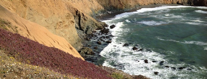Mori Point is one of Northern California Love.