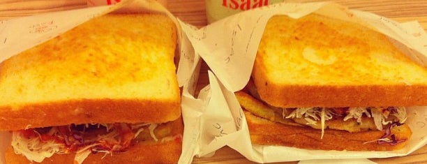 Isaac Toast & Coffee is one of Penang😋🍱.