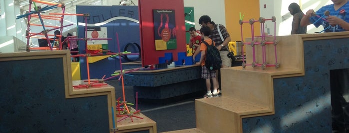 ScienCenter -- Science In Toyland is one of Best Children's Entertainment.