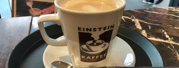 Einstein Kaffee is one of Posti che sono piaciuti a Vangelis.