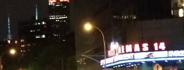 Эмпайр-стейт-билдинг is one of Nova York.