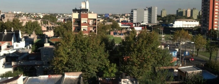 Plaza Lolita Torrez is one of Lugares de Avellaneda.