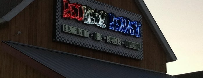 Redneck Heaven is one of Lieux qui ont plu à Jose.