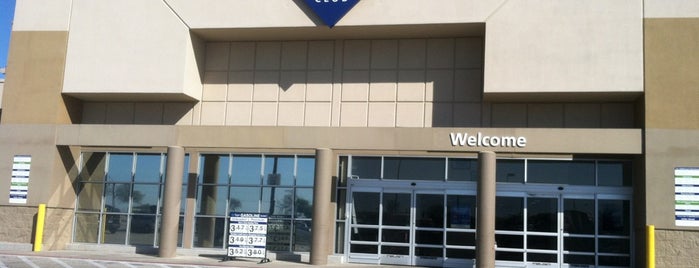 Sam's Club is one of David 님이 좋아한 장소.