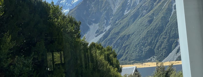 The Old Mountaineers' Cafe & Bar is one of NZ - South Island.