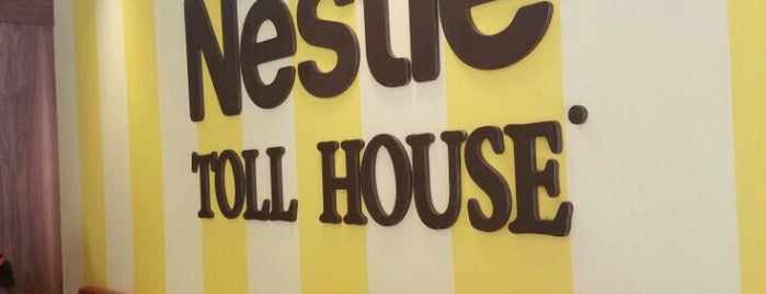 Nestle Toll House Cafe is one of สถานที่ที่ A ถูกใจ.