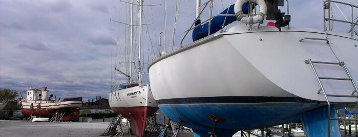 Old Bay Marina is one of Member Discounts: North East.