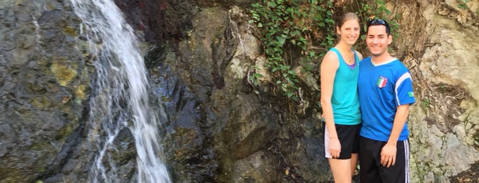 Waterfall @ Monrovia Canyon is one of Posti che sono piaciuti a Antoinette.