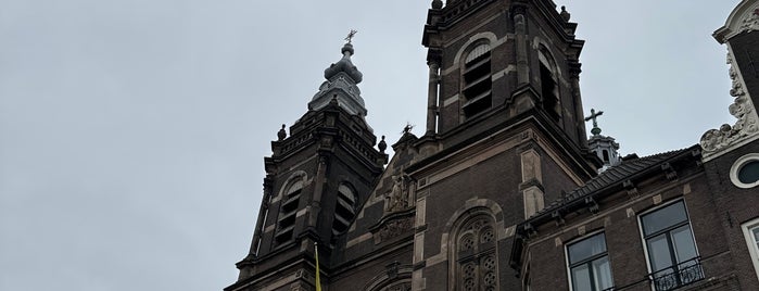 Basiliek van de Heilige Nicolaas (Nicolaaskerk) is one of Amsterdã.