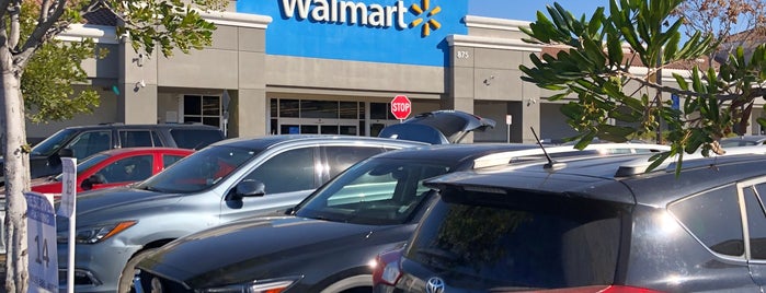 Walmart Supercenter is one of สถานที่ที่ Alejandro ถูกใจ.