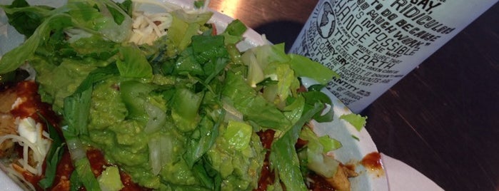 Chipotle Mexican Grill is one of Lieux qui ont plu à Caitlin.