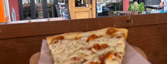 Rosa’s Pizza is one of Vegan.