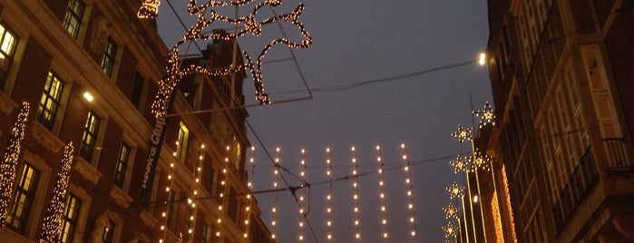 Bremer Weihnachtsmarkt is one of Orte, die Carolin gefallen.
