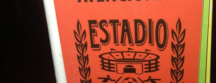 Estadio Fútbol Club is one of restaurantes.