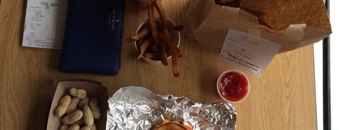 Five Guys is one of Hayley’s Liked Places.