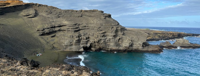 Papakōlea Beach (Green Sand Beach) is one of USA Hawaii Big Island.
