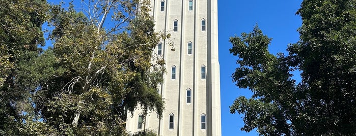 Universidad del Pacífico is one of Dance Comps.