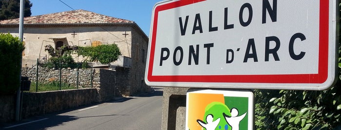 Vallon-Pont-d'Arc is one of 07 - Ardèche 'Les Villages".