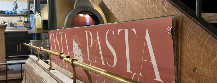 Pasta Comedia is one of Les restos italiens de Steph G (Brussels).