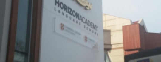 Horizon Akademi is one of Tempat yang Disukai Rose.