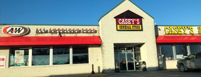 Casey's General Store is one of Late Night Es-Cah-Pays.