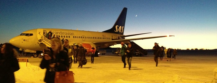 Åre Östersund Airport (OSD) is one of Martinさんのお気に入りスポット.