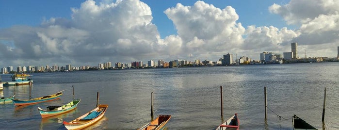 Barra dos Coqueiros is one of Sergipe / 2013.