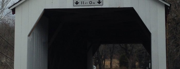 Uhlerstown Covered Bridge is one of Lieux qui ont plu à ᴡ.