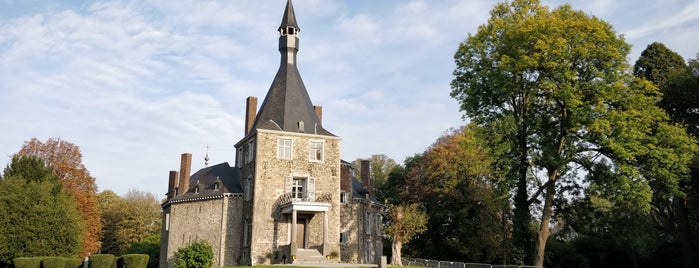 Château de Waroux is one of Liège.