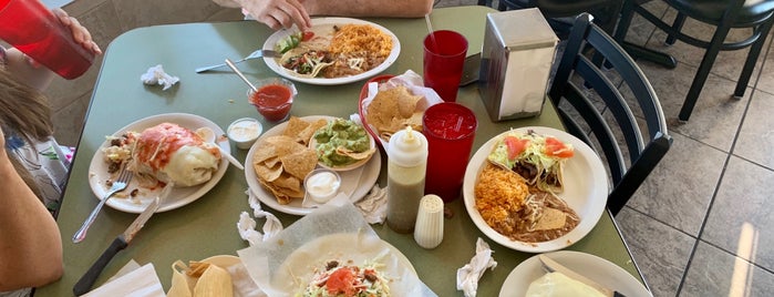 El Burrito Tapatio is one of place dining.