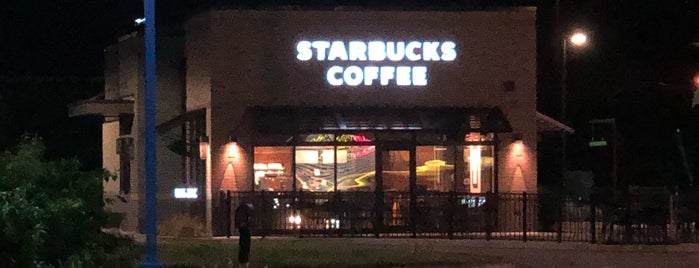 Starbucks is one of Orte, die Danny gefallen.