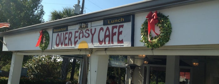 Over Easy Café is one of สถานที่ที่บันทึกไว้ของ John.