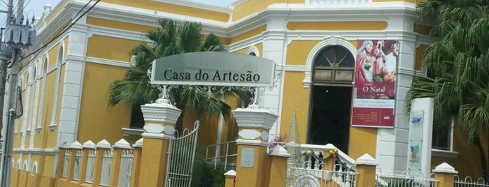Sesc Casa do Artesão is one of Orte, die Mariana gefallen.