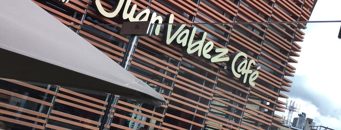 Juan Valdez Café is one of Terrazas Bogotá.