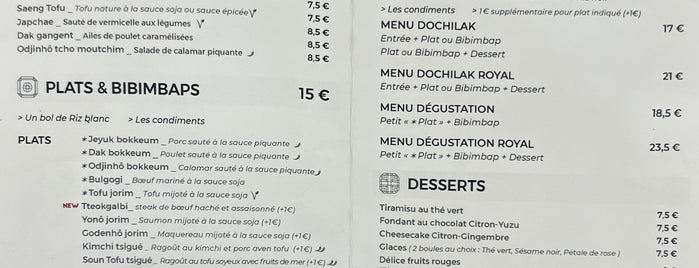 Dochilak is one of Paris diner Asiático italiano etc.