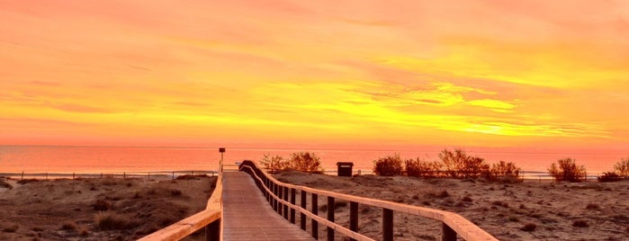 Playa del Carabassí is one of Alicante 🇪🇸 🏝.