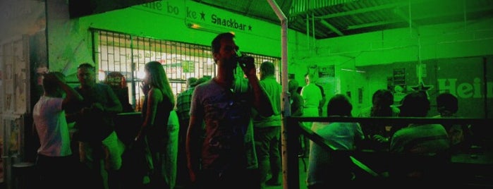 Heineken Snek is one of สถานที่ที่ SV ถูกใจ.