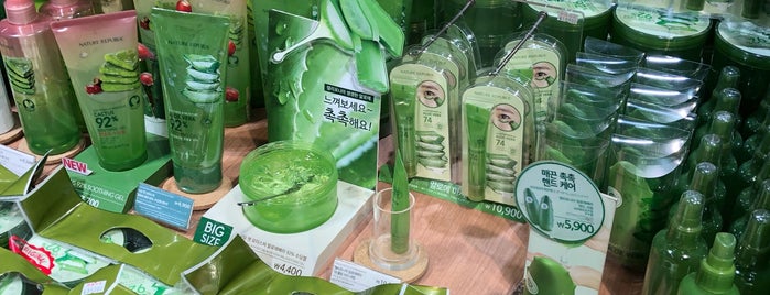 THE FACE SHOP is one of South Korea Trip.