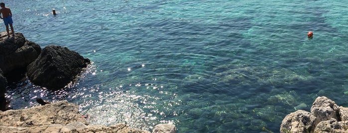 Spiaggia di Torre Suda is one of preferiti.