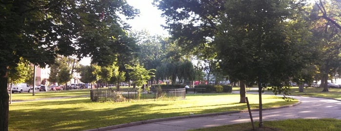 Riverview Park is one of Posti che sono piaciuti a Irene.