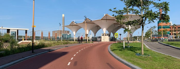 Busstation Leidsche Rijn-Centrum is one of Leidsche Rijn.