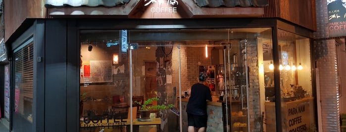 PARK NAM COFFEE(박남 커피) is one of Eleonora’s Liked Places.