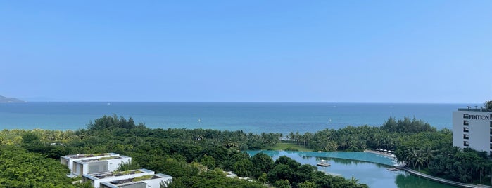 The Sanya EDITION is one of สถานที่ที่ N ถูกใจ.