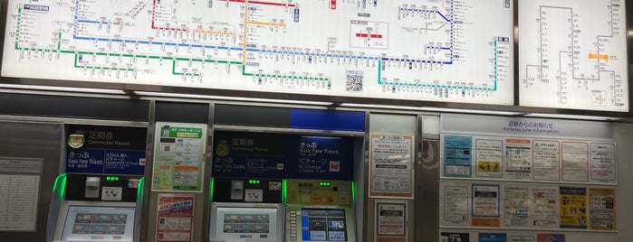 Okubo Station (B12) is one of 近鉄の駅.
