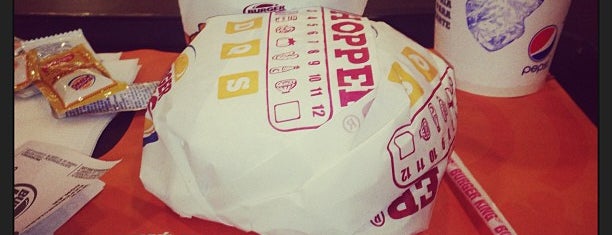 Burger King is one of Posti che sono piaciuti a Elis.