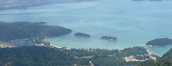 Top of Gunung Mat Cincang is one of Langkawi Trip.