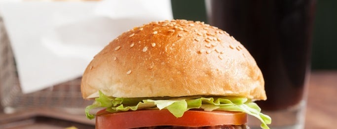 Burger Lab is one of Dilaraさんの保存済みスポット.
