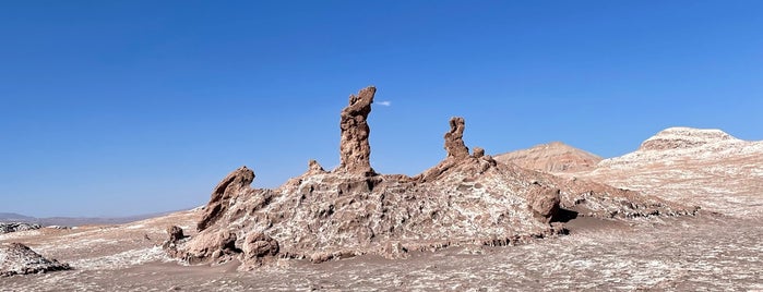 las tres marias is one of Atacama.