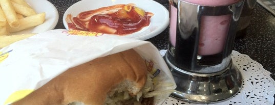 Johnny Rockets is one of Comida Favorita.