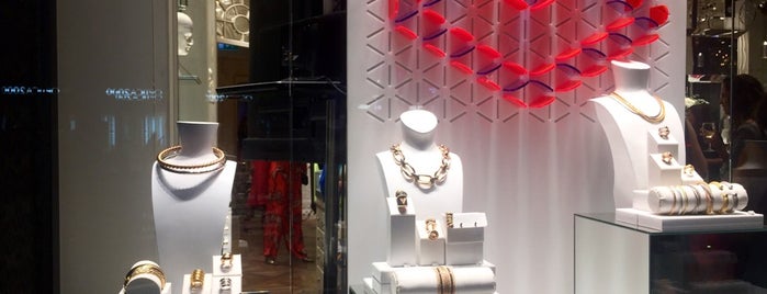 Aristocrazy Paseo de Gracia is one of Lucieさんのお気に入りスポット.